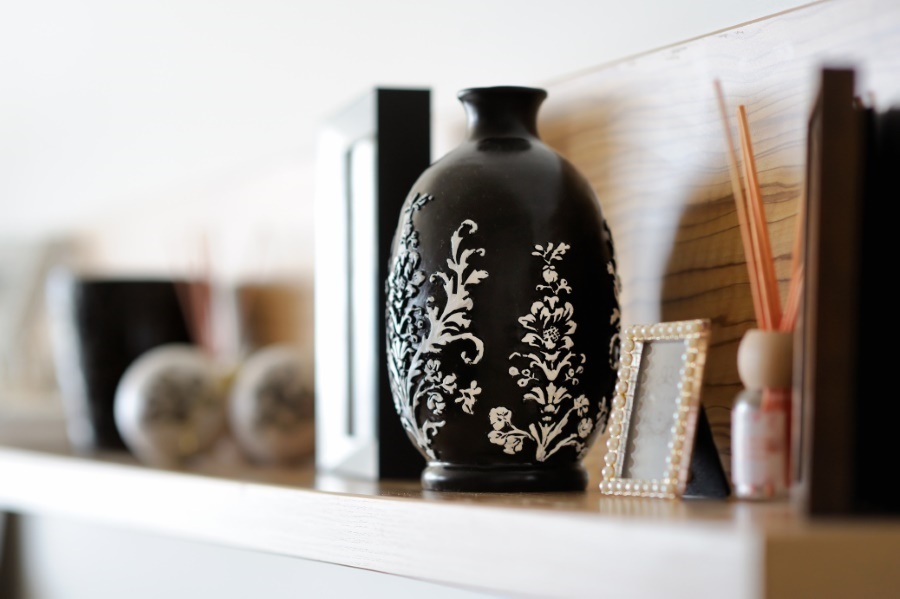bibelots objets salon 