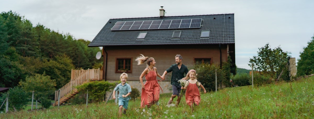 Auto-consommation panneaux solaire ou revente surplus énergie